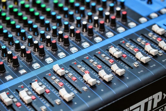 closeup-photography-of-audio-mixer.jpg closeup photography of audio mixer